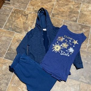 3 Piece jogger set size large.